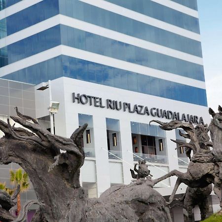 Riu Plaza Guadalajara Hotell Exteriör bild