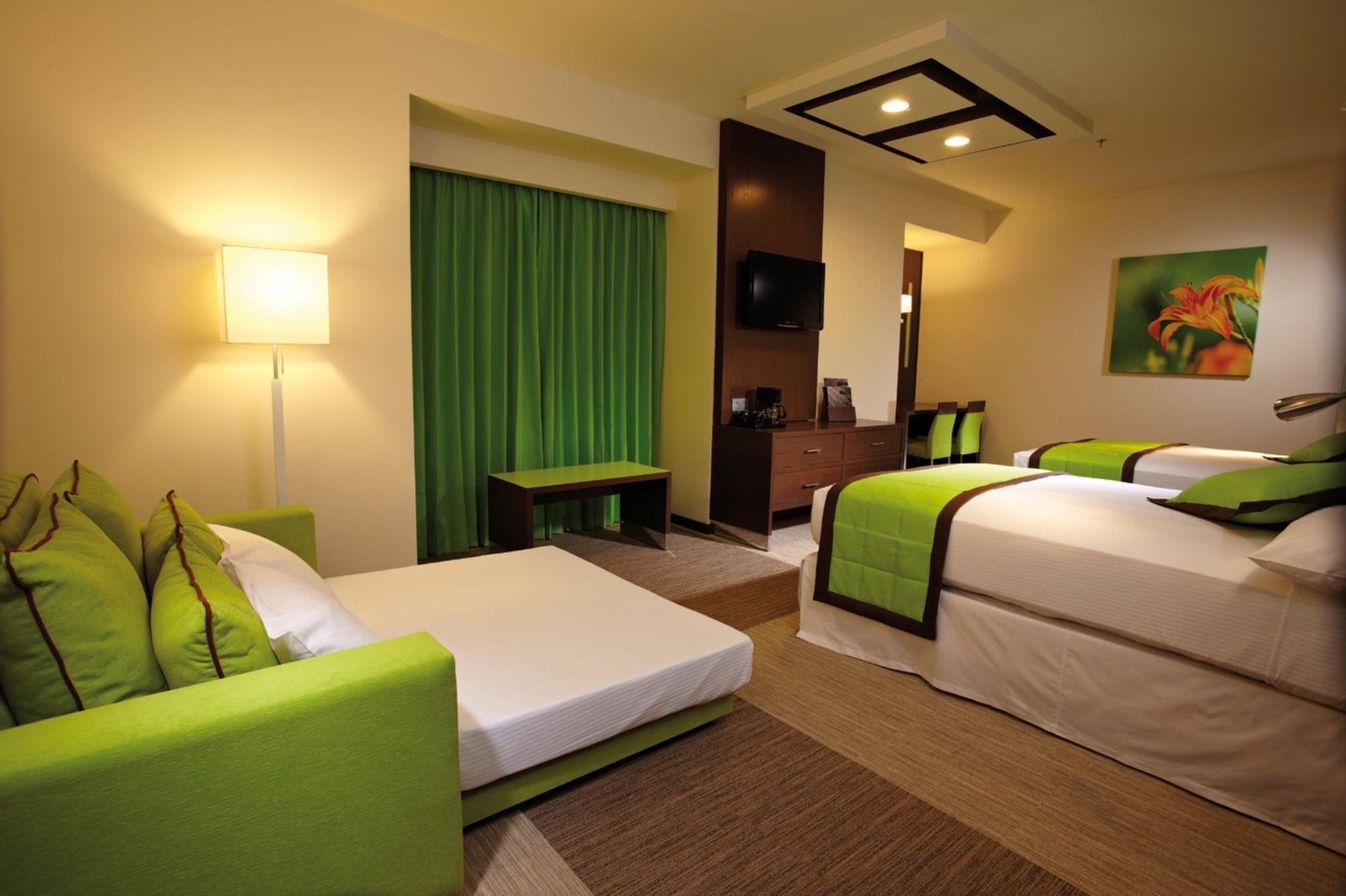 Riu Plaza Guadalajara Hotell Exteriör bild
