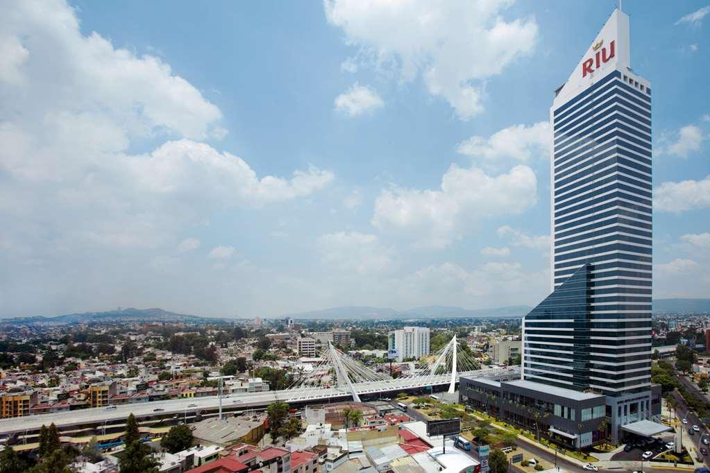 Riu Plaza Guadalajara Hotell Exteriör bild