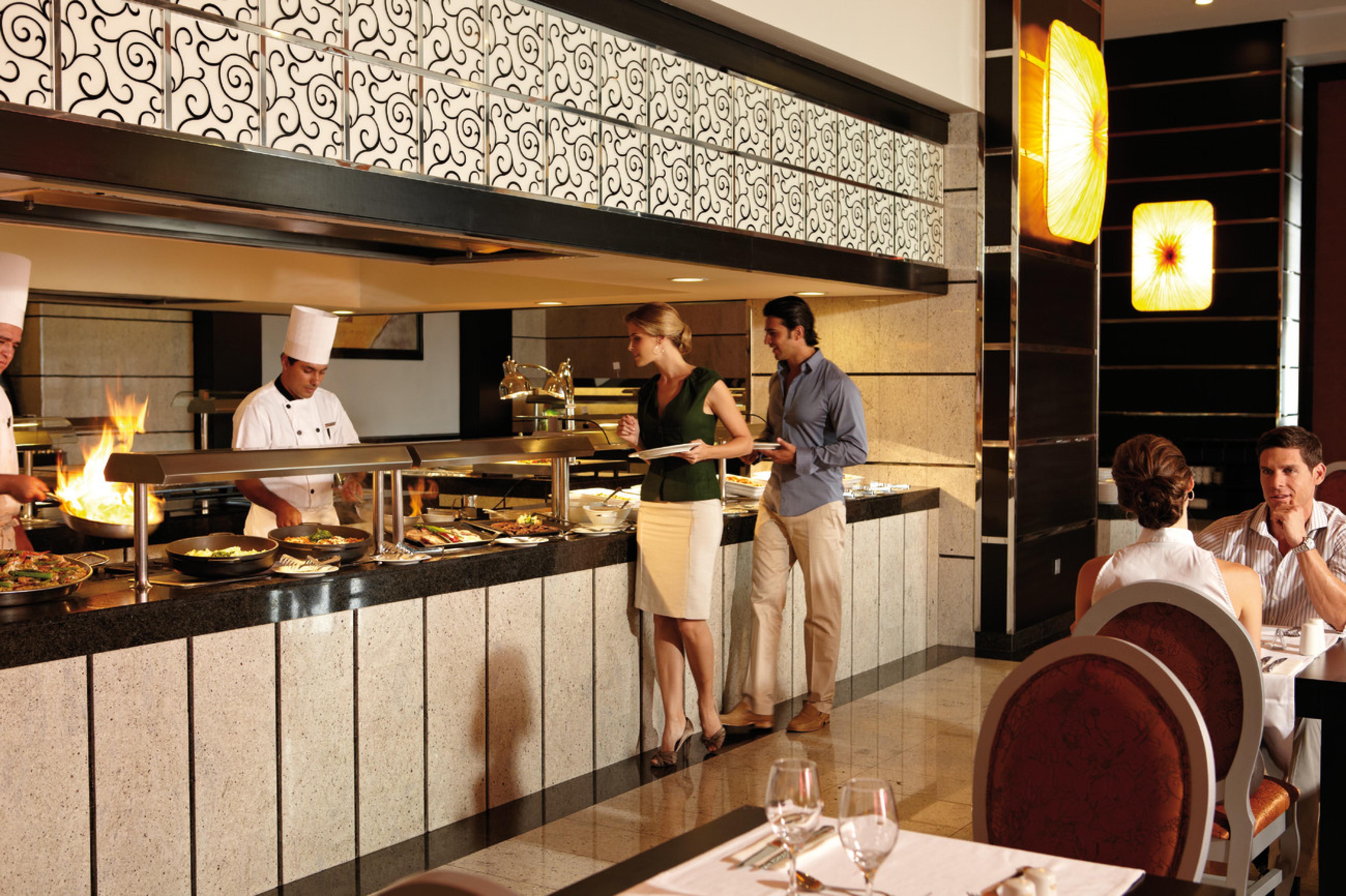 Riu Plaza Guadalajara Hotell Exteriör bild