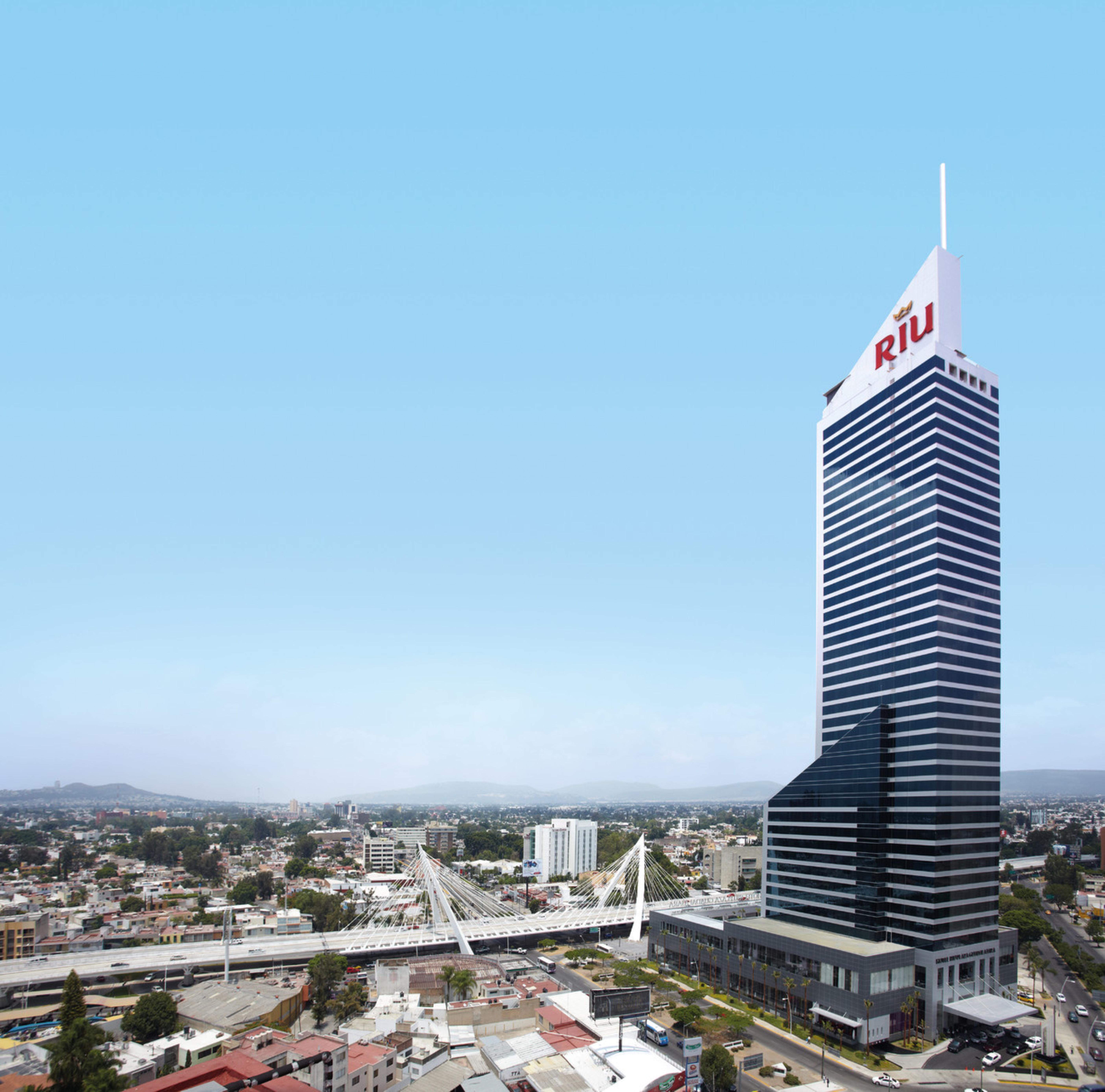 Riu Plaza Guadalajara Hotell Exteriör bild
